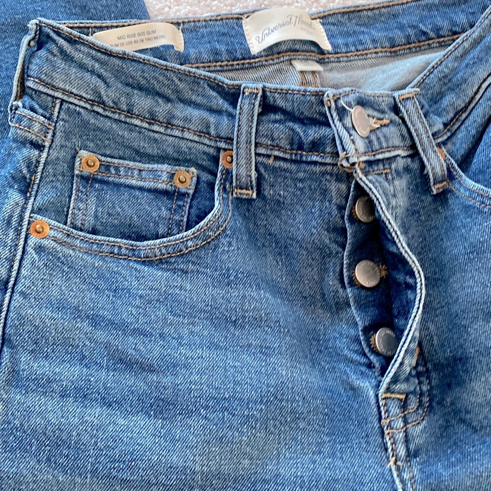 NWOT Universal Thread Mid Rise 80s Slim Jeans - Picture 4 of 5